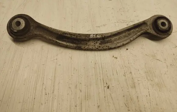 Mercedes-Benz C W204 Rear control arm 20409