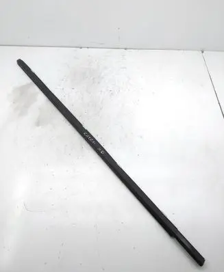 Nissan Qashqai Front door glass trim molding