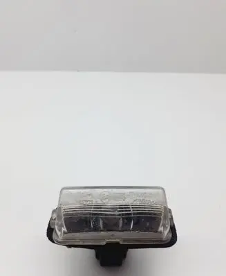 Toyota Avensis T270 Number plate light CML02107