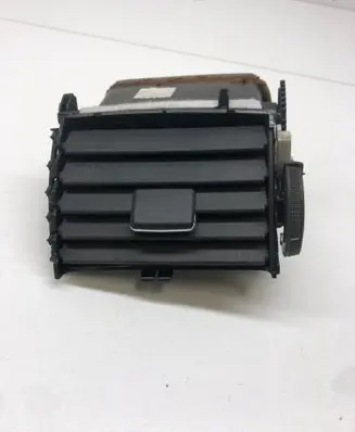 Toyota Avensis T270 Dashboard side air vent grill/cover trim