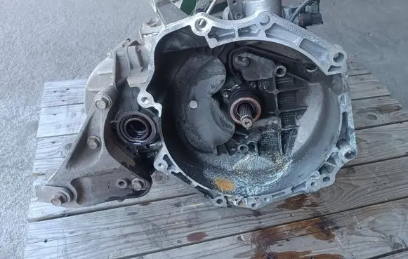 Opel Mokka Manual 5 speed gearbox M320MDE