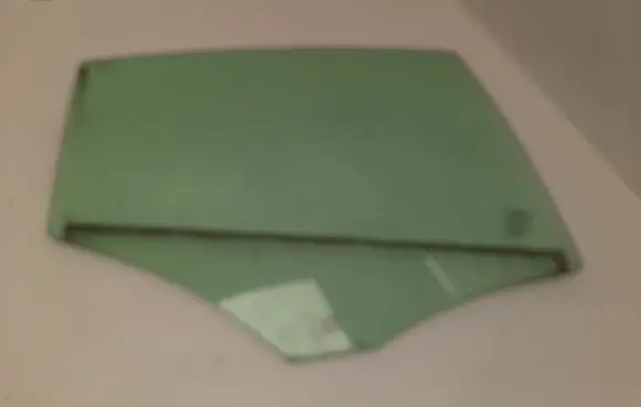 Volvo S60 Rear door window glass E000186 43R001105