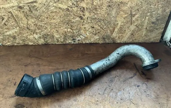 BMW 5 E60 E61 Intercooler hose/pipe 779008902