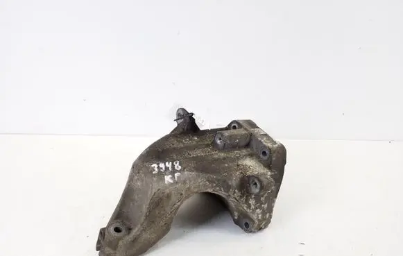 Mercedes-Benz Vito Viano W639 Engine mounting bracket A6512231504