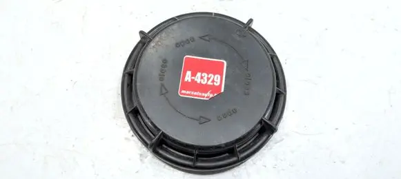 Volkswagen Golf Plus Headlight/headlamp dust cover 14735300