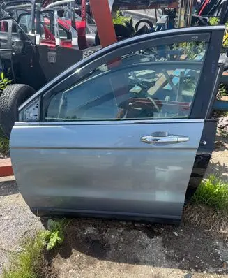 Honda CR-V Front door B538M
