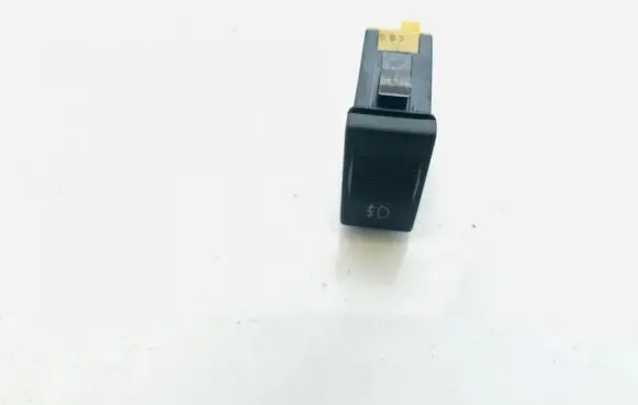 Fog light switch