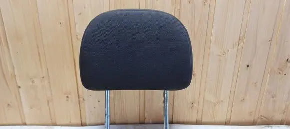 Mazda 2 Front seat headrest 