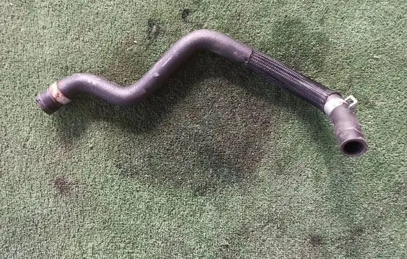 Hyundai Kona I Engine coolant pipe/hose 25450-M6310