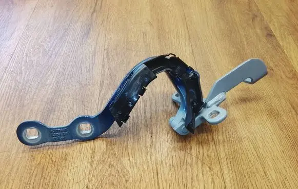 BMW X3 G01 Tailgate/trunk/boot hinge 7397316