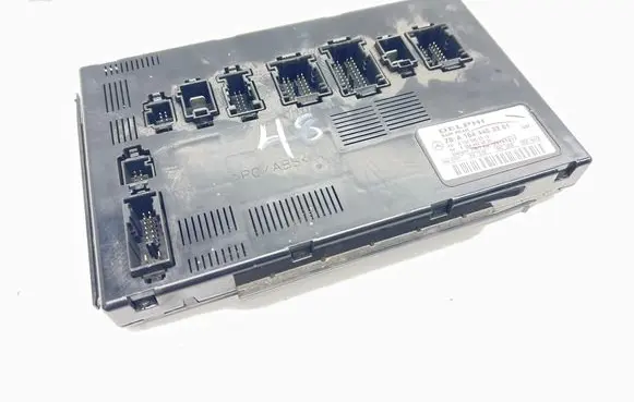 Mercedes-Benz ML W164 SAM control unit A1644403301 A1644423800 A1645452916