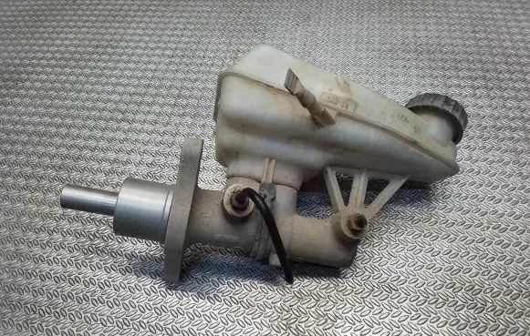 Citroen Jumpy Master brake cylinder 1498225080