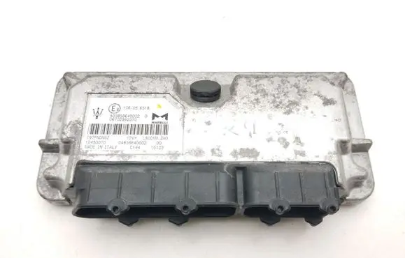 Maserati MC20 Engine control unit/module 670295237