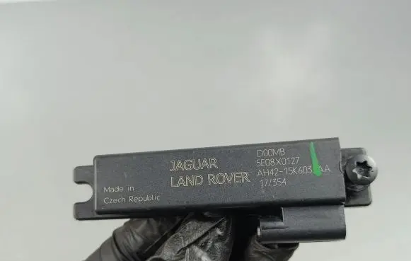 Jaguar F-Pace Other control units/modules 5E08X0127