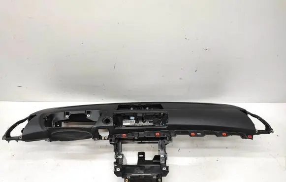 BMW 1 E81 E87 Dashboard 8367671