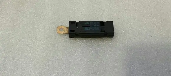 Mercedes-Benz C W205 Aerial antenna amplifier A1568200089