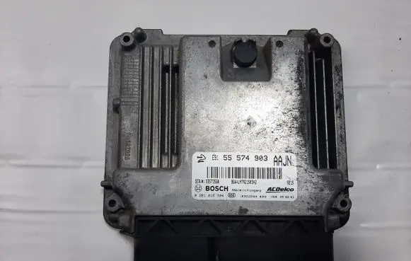 Opel Insignia A Engine mount bracket 55574903 55573560