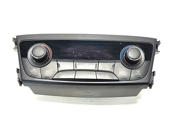 Suzuki SX4 S-Cross Air conditioning/heating control unit 39510-61M00