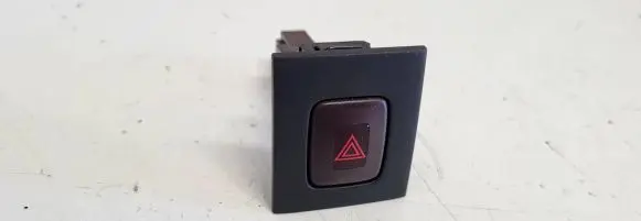 Volvo V70 Hazard light switch 30710106 07W472