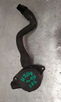 Mercedes-Benz E C207 W207 Breather hose/pipe A6420100591