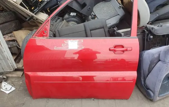 Mitsubishi Pajero Front door 3 DRZWI