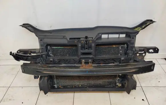 Volkswagen Golf V Radiator support slam panel 