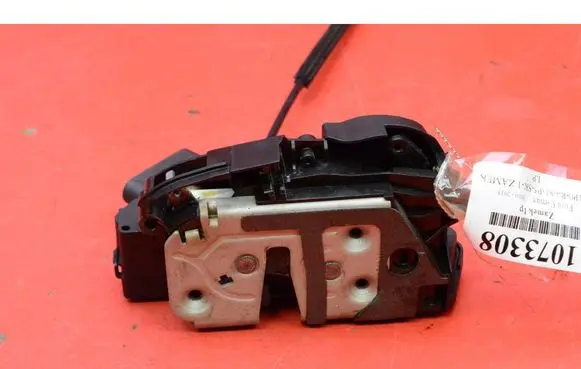Ford Grand C-MAX Front door lock AM5AU21813AE
