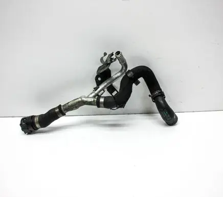 BMW 6 F06 Gran coupe Engine coolant pipe/hose 7647750