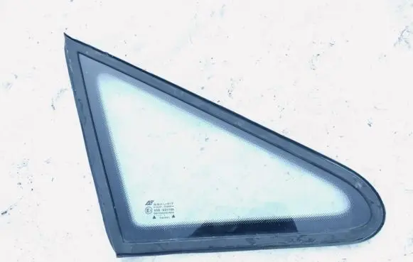 Volkswagen Sharan Front triangle window/glass 