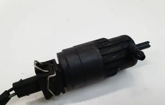 Peugeot Boxer Windscreen/windshield washer pump