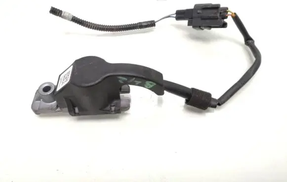 Volvo V40 Airbag deployment crash/impact sensor P31305432