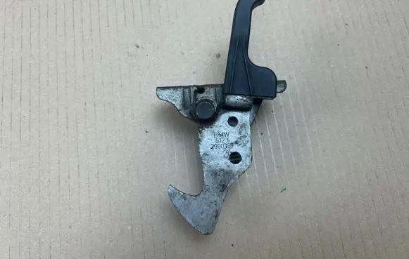 BMW X1 E84 Engine bonnet/hood lock/catch 5123 2990367 2990307
