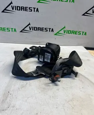 KIA Sportage Rear seatbelt 898203U200