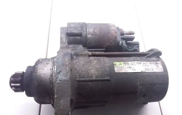 Skoda Octavia Mk2 (1Z) Starter motor 02M911023N D7GS10