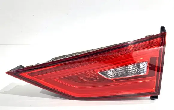 Audi A3 S3 8V Rear/tail lights 