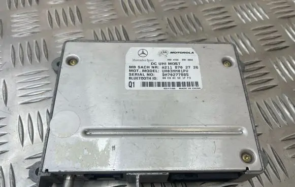 Mercedes-Benz E W211 Bluetooth control unit module A2118702726