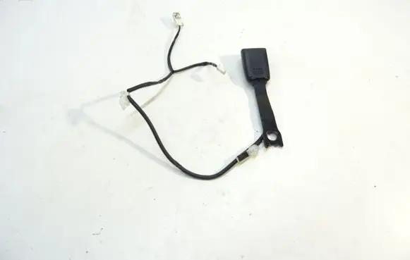 Toyota Prius (XW30) Front seatbelt buckle E034501