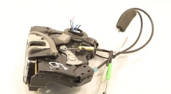 Mercedes-Benz E W211 Front door lock 5081911