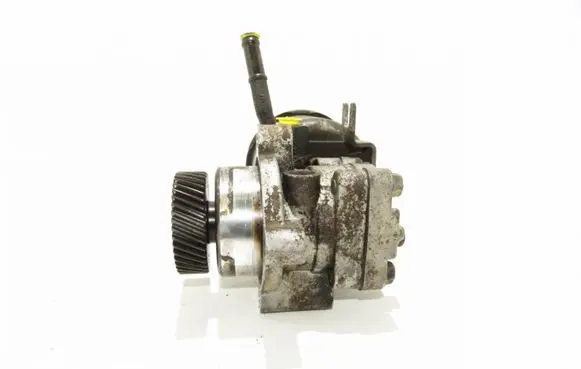 Mazda 323 F Power steering pump