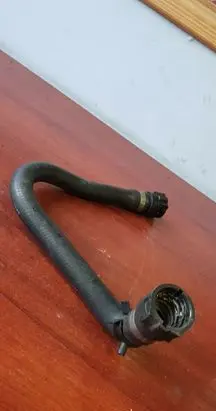 BMW 5 E60 E61 Engine coolant pipe/hose 6917697