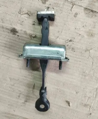 Ford Mondeo MK V Front door check strap stopper
