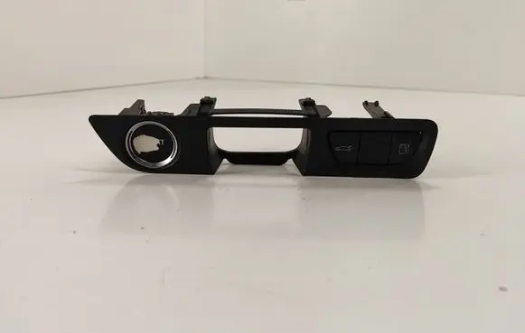 Engine start stop button switch