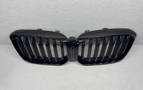 BMW X3 G01 Front grill 10627111 40505404