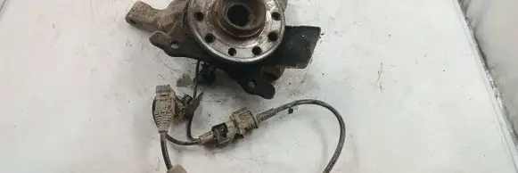 Opel Zafira B Front wheel hub