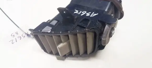Nissan Primera Dash center air vent grill A1007032 A1007047