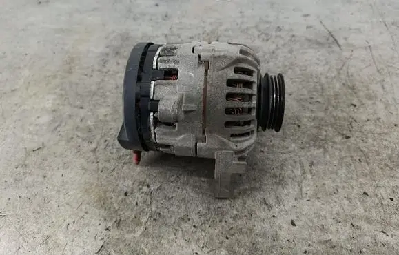 Renault Twingo II Generator/alternator 231003659R