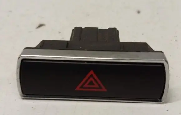 Ford Mondeo MK IV Hazard light switch 13A350AA