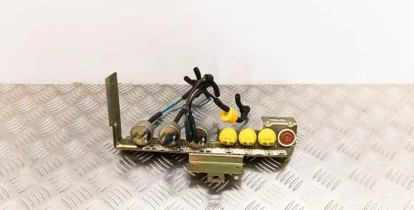Mercedes-Benz SLC C107 Air flap motor/actuator