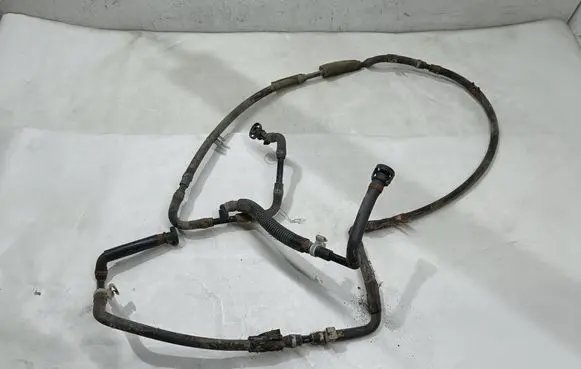 Lexus RX 330 - 350 - 400H Headlight washer hose/pipe 
