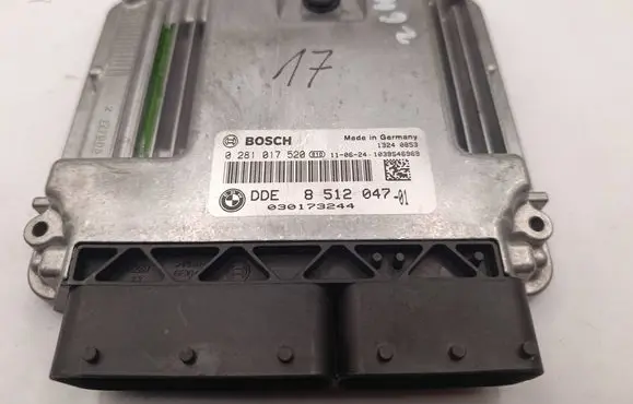 BMW 3 E92 E93 Engine control unit/module 0281017520 8512047 030173244